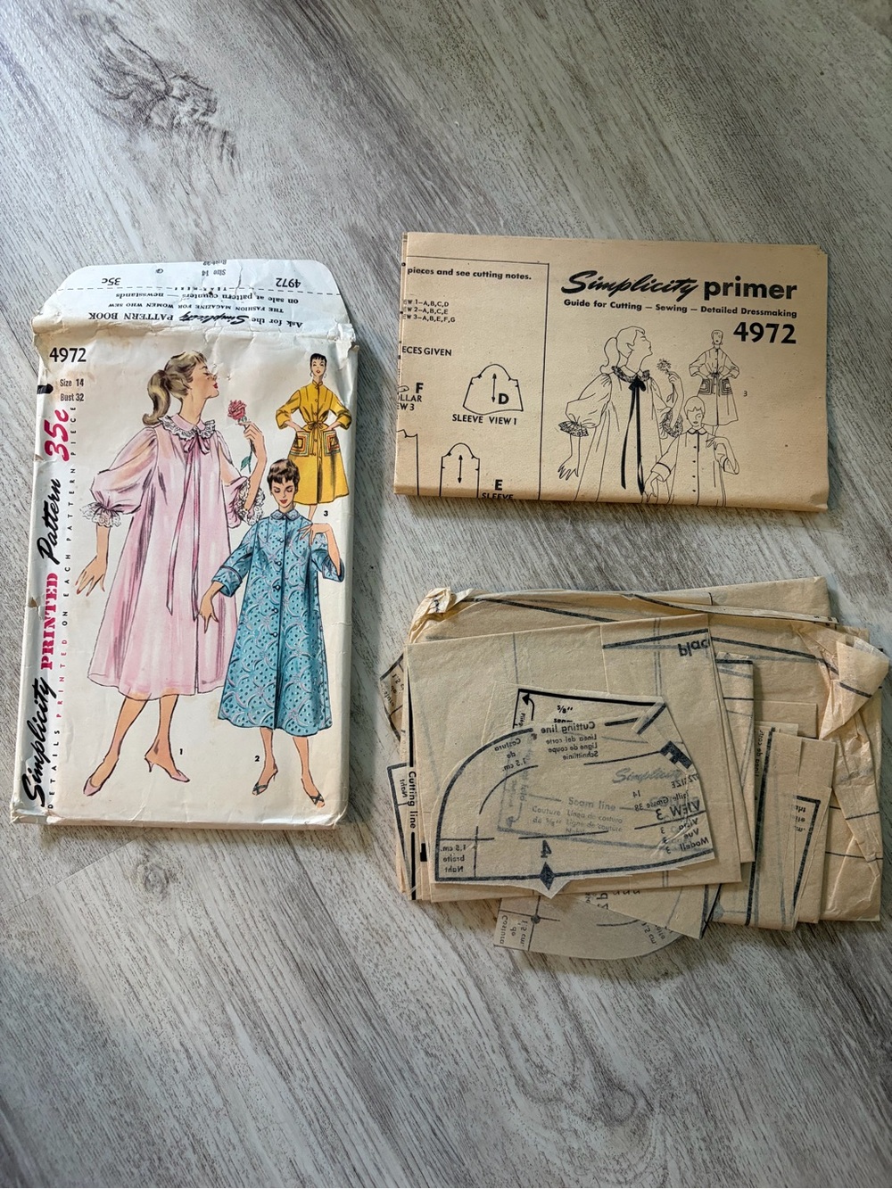 Vintage 1950a Simplicity Sewing Pattern 4972 size 14 negligee housecoat duster